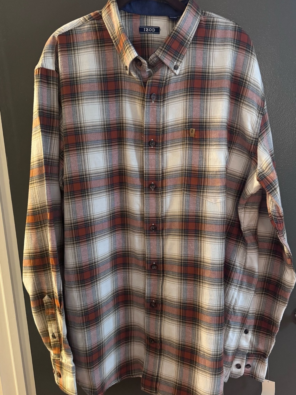 Izod Men's Plaid Button-Down Shirt in Red and Cream Tones XLT